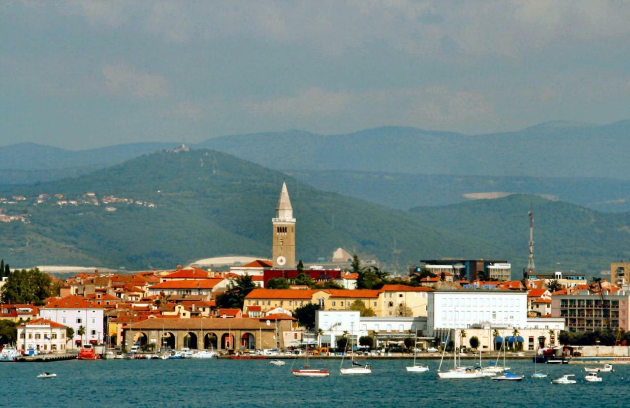 Hotel Old Court Palace Koper Exteriér fotografie
