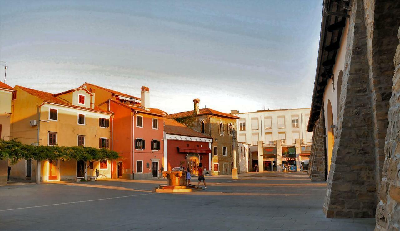 Hotel Old Court Palace Koper Exteriér fotografie